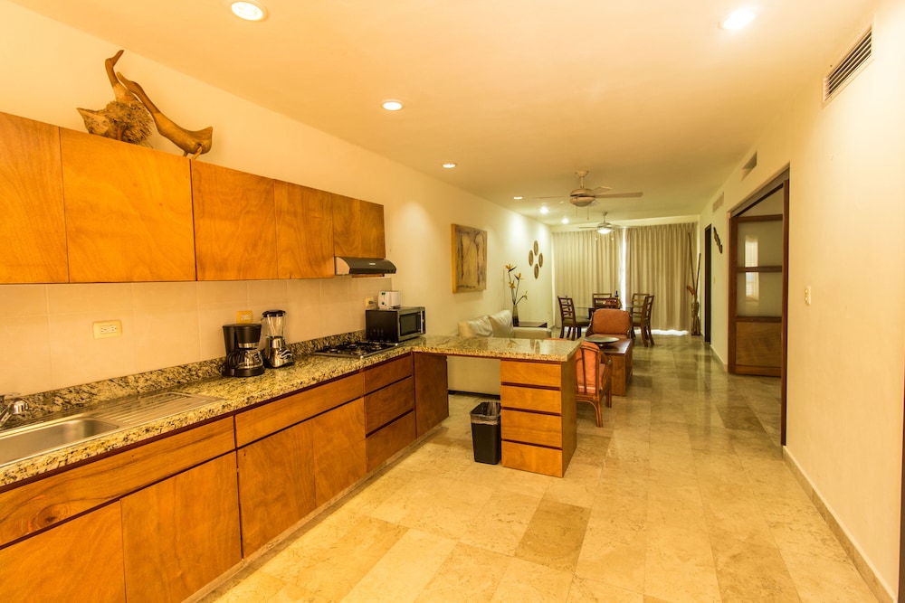 Coral Maya Stay Suites 14/50