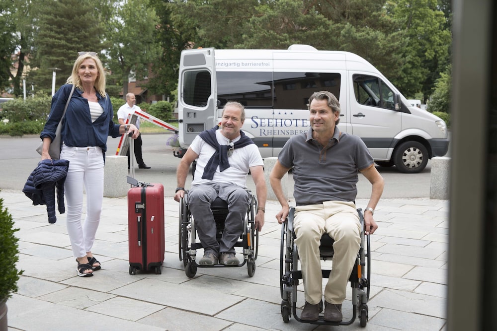 Seehotel Rheinsberg 4/45