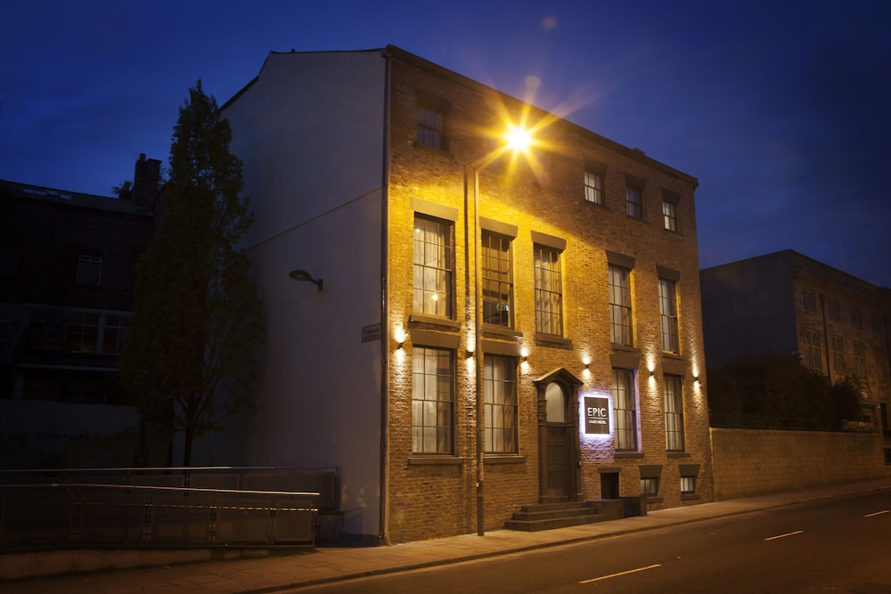 Epic Aparthotel Duke Street 2/50