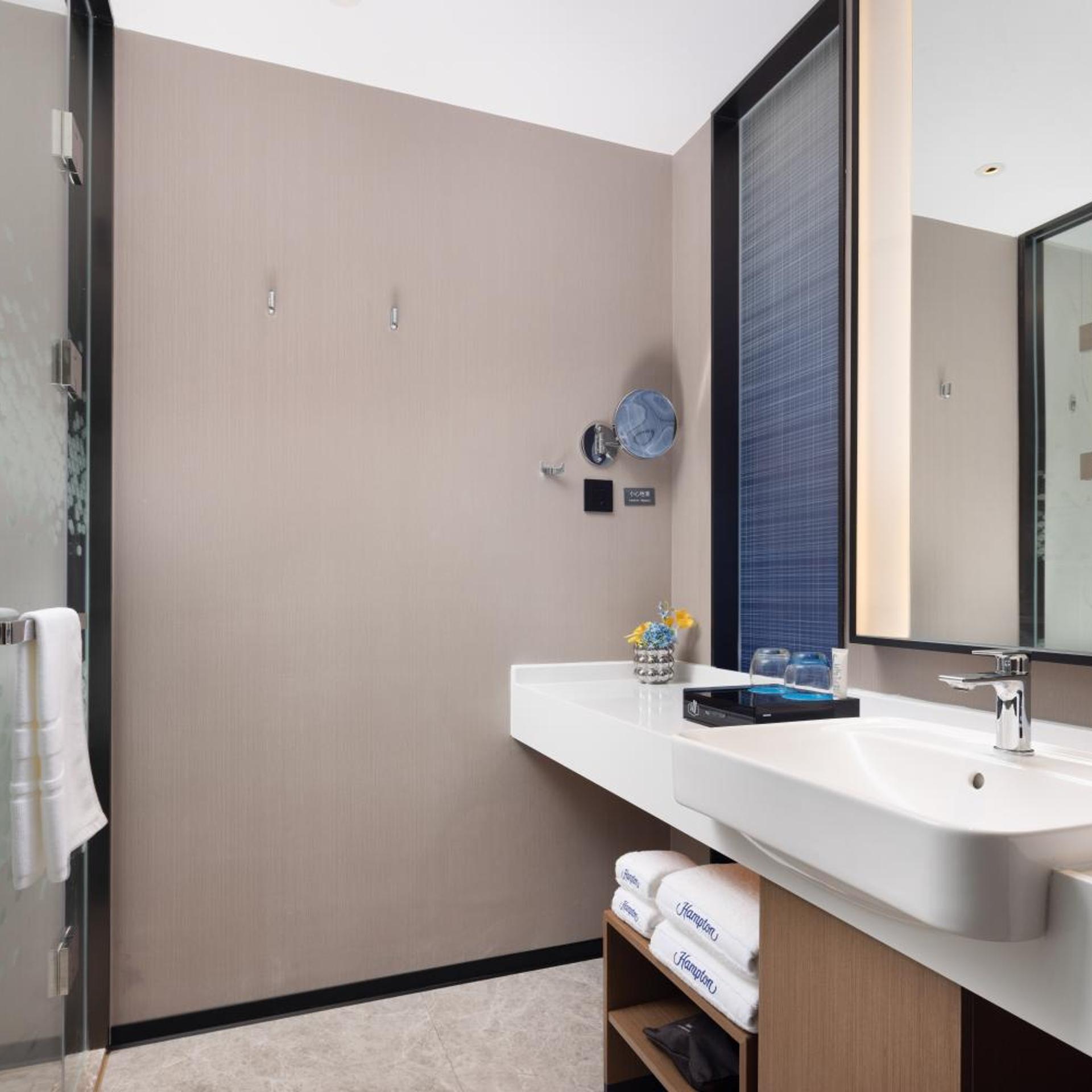 Hampton by Hilton Foshan Chencun 53/59
