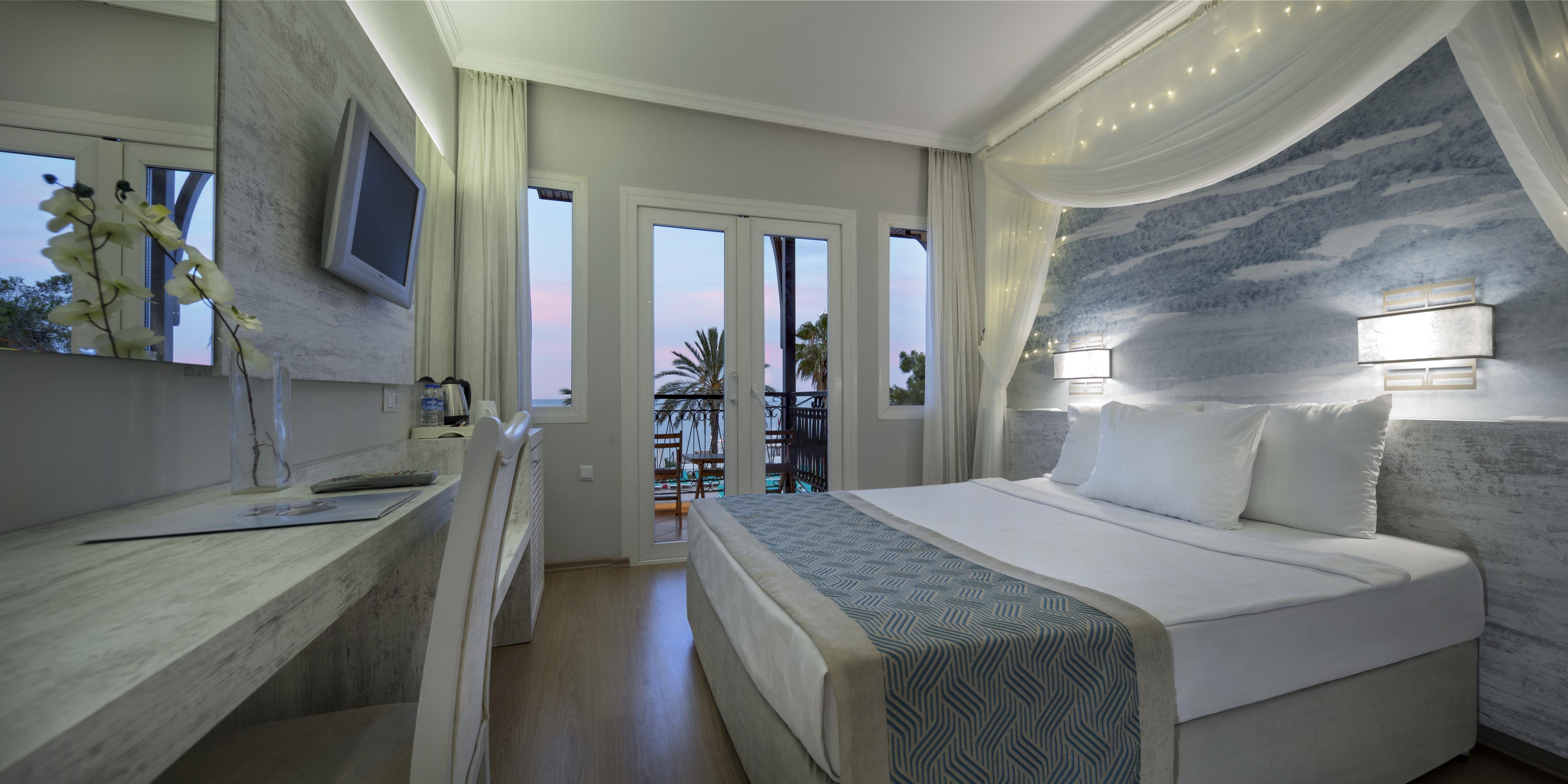 Standard, Double Bed, Sea Side