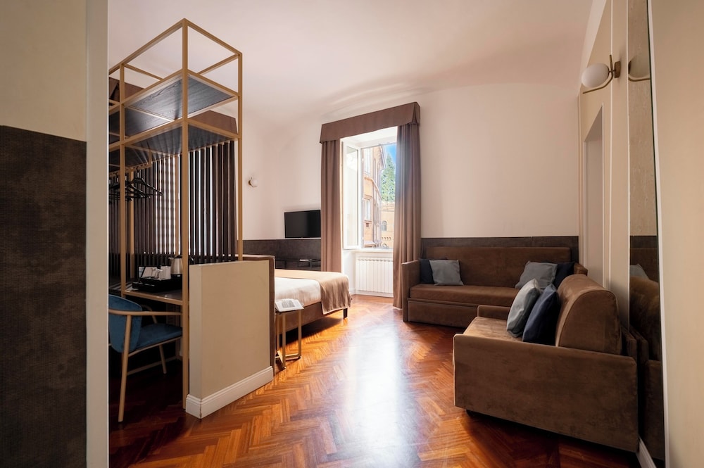 Vittoriano Suite 43/59