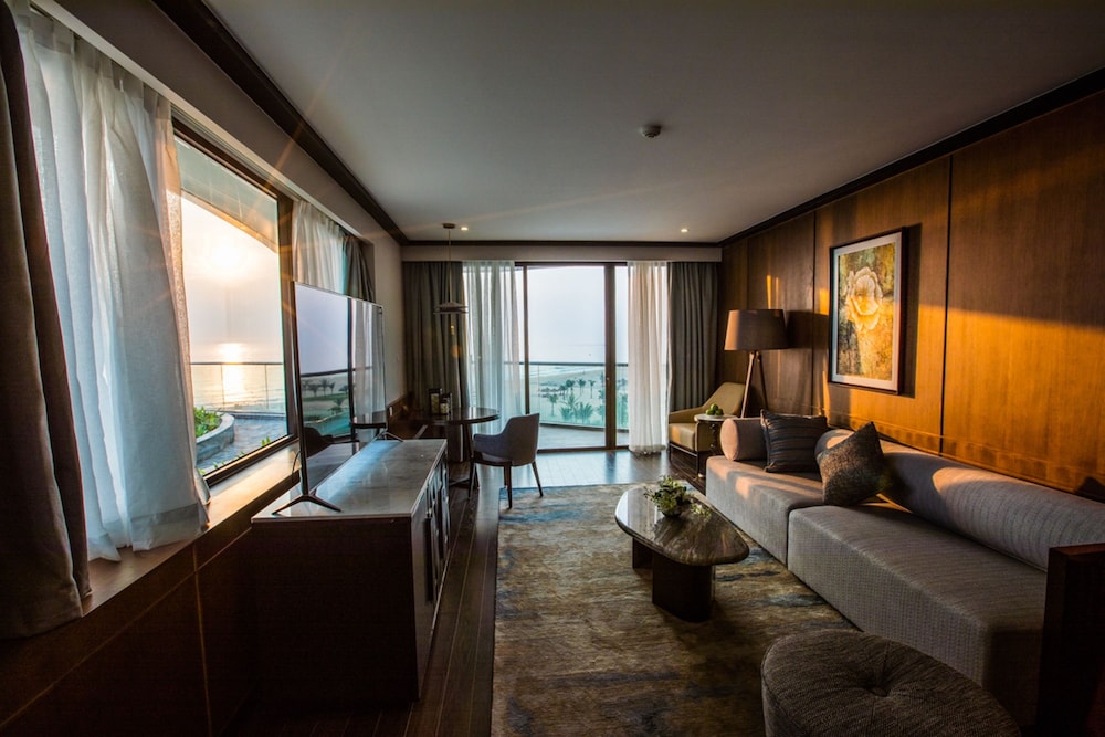 Vinpearl Resort and Golf Nam Hoi An 45/78
