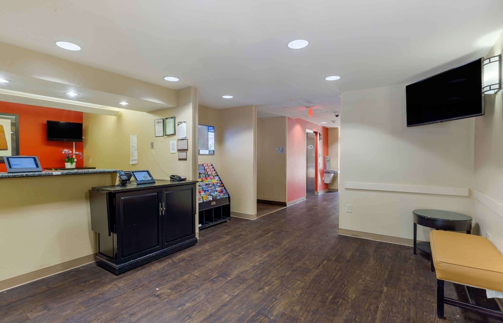 Extended Stay America Boston-Woburn 8/41
