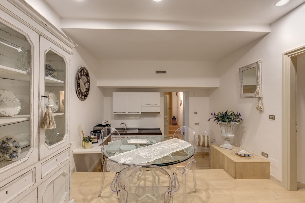 Trevi Miracle Suite 24/37