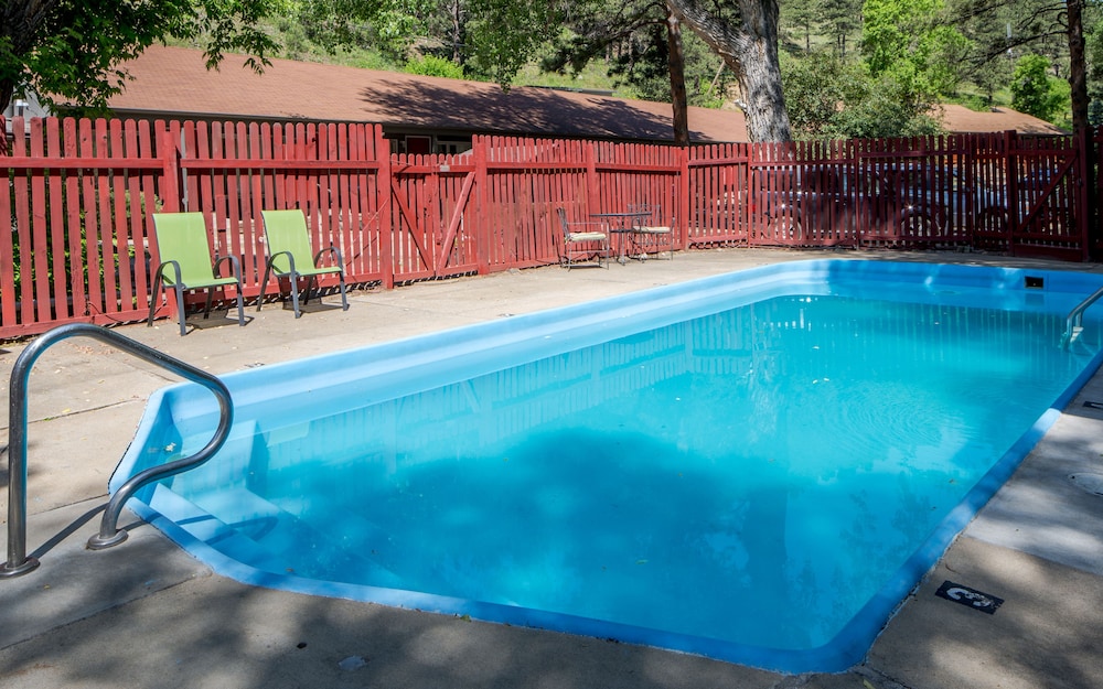 A-Lodge Boulder 26/50
