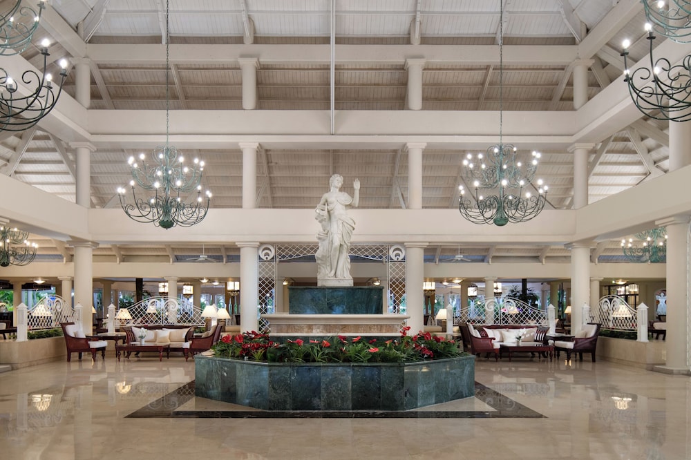 Bahia Principe Escape Bouganville - Adults Only 15/73