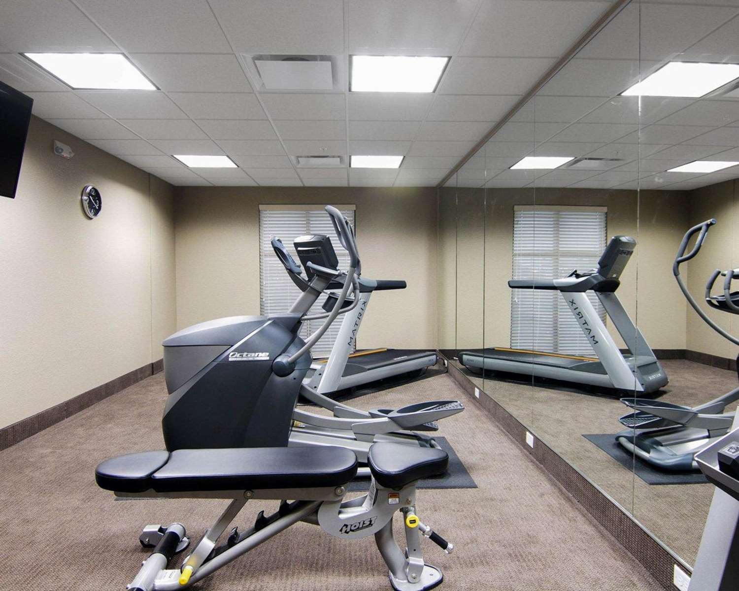 Sleep Inn & Suites Fort Dodge 13/28