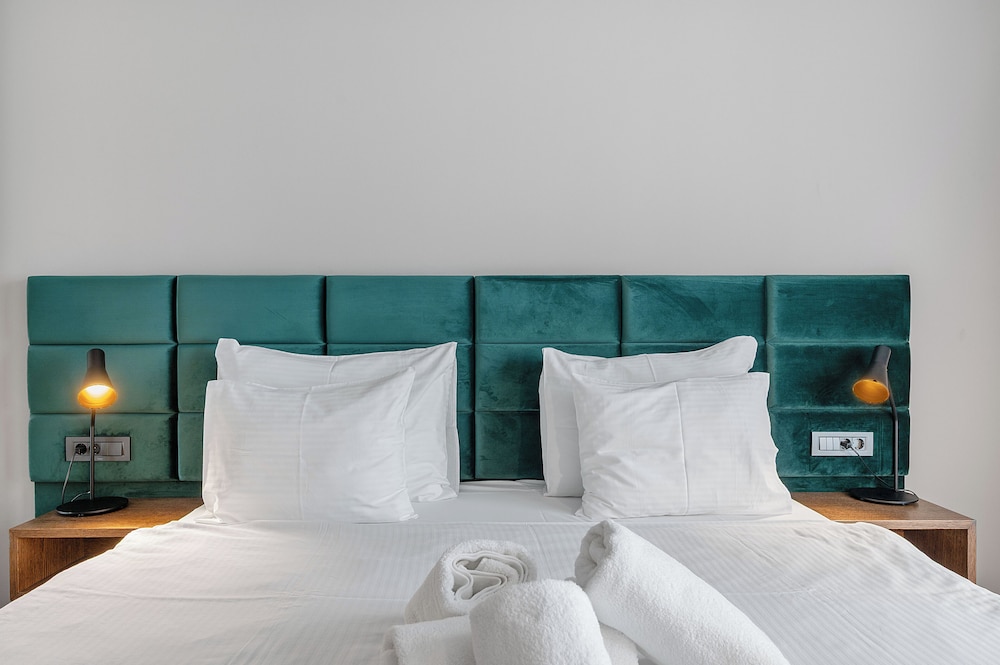 Hotel iNova 25/50