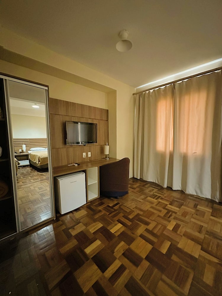 Umbu Hotel 37/50