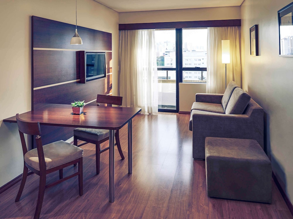 Mercure Curitiba Golden Hotel 54/79