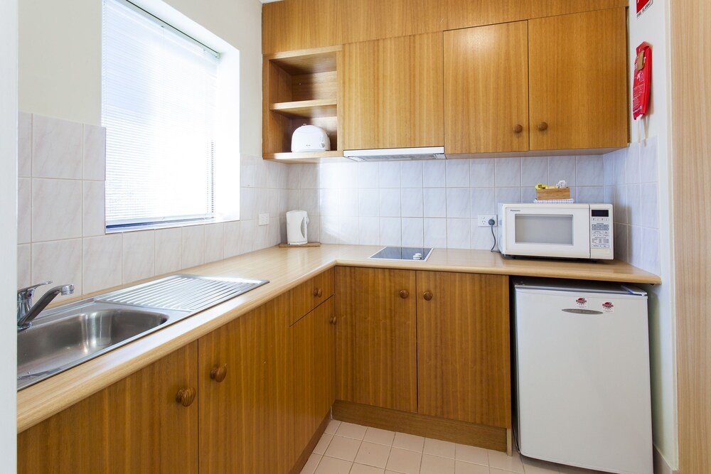 Kings Park Motel 13/65