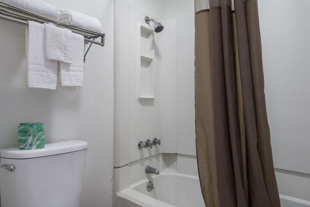 Motel6 Marshall, TX 9/37
