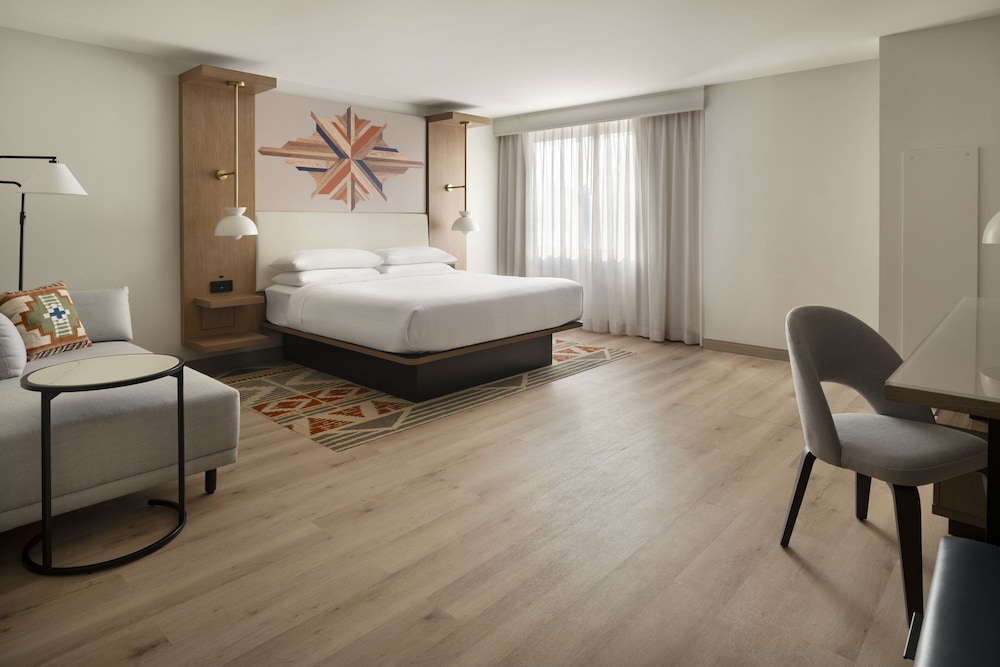 غرفة بسرير كينج لذوي الإعاقة، Marriott San Ramon 2/4