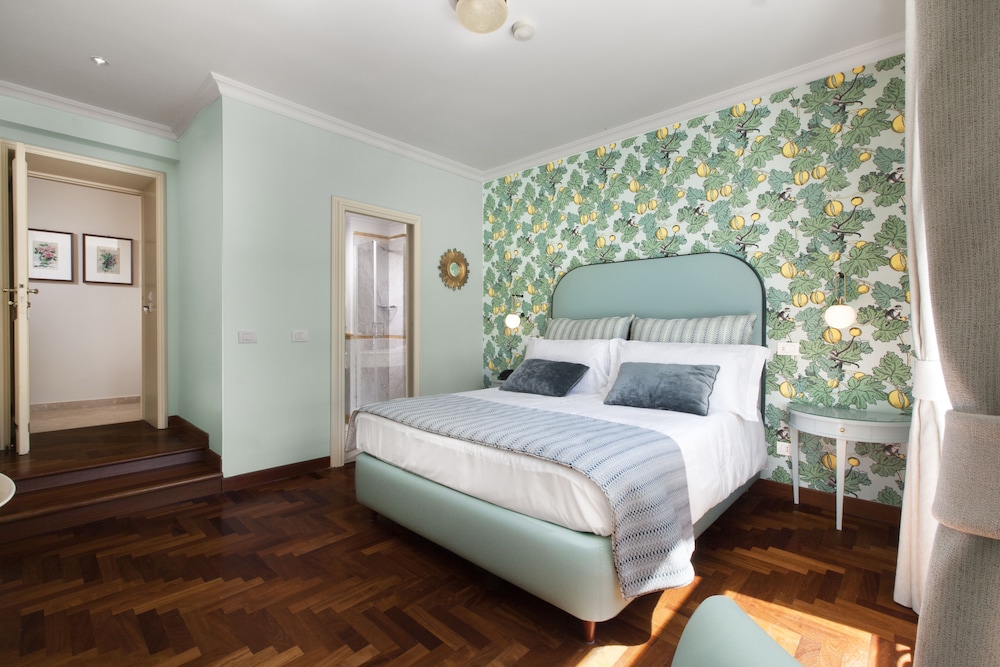 Relais Villa Savarese 25/78