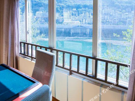 Shuiyang Nianhua Hotel 20/25