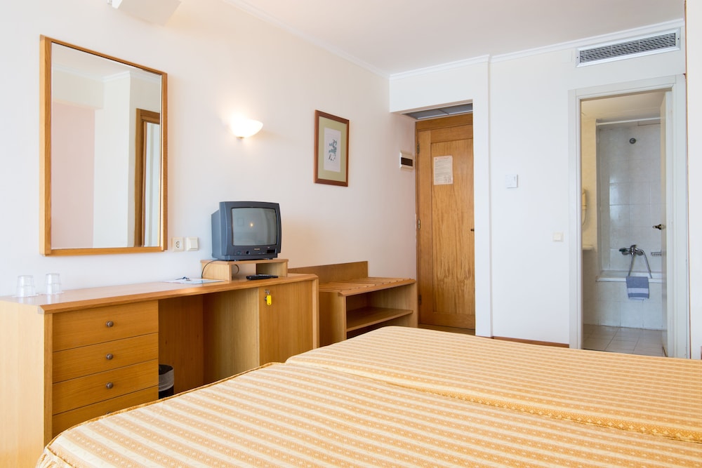 Blue Sky City Beach Hotel - Adults Only 9/33