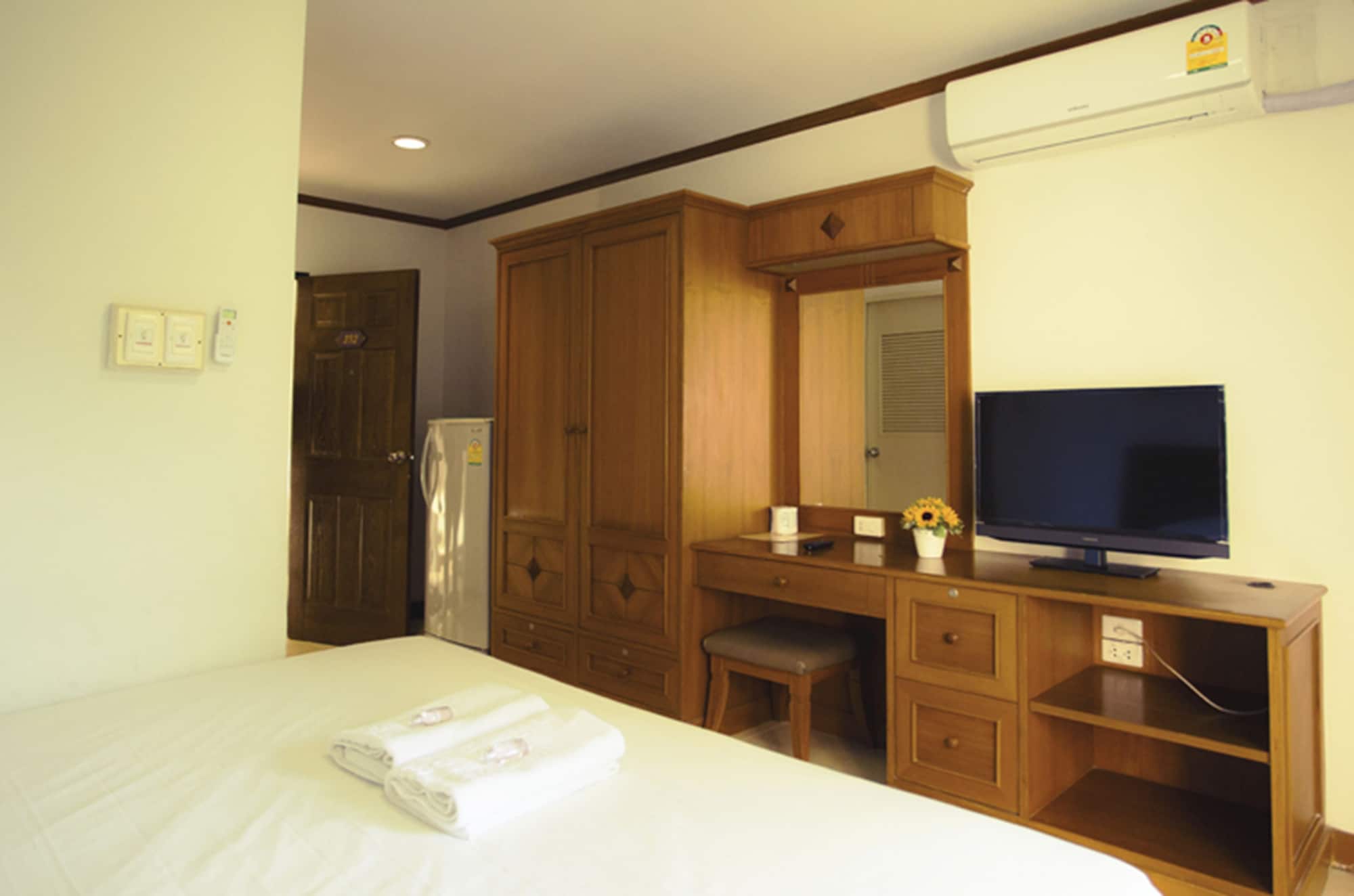 SUPERIOR, DOUBLE BED
