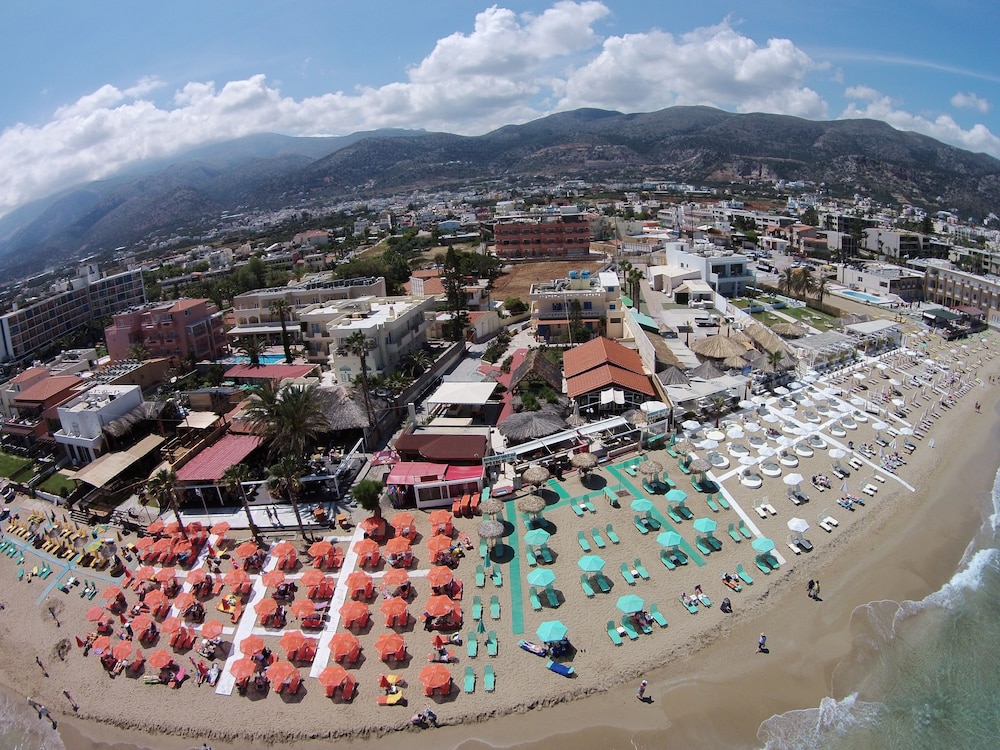 Pleasure Beach Hotel in MALIA