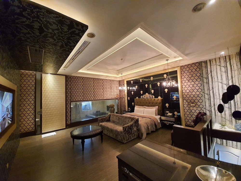 Jin Sha Motel 44/49