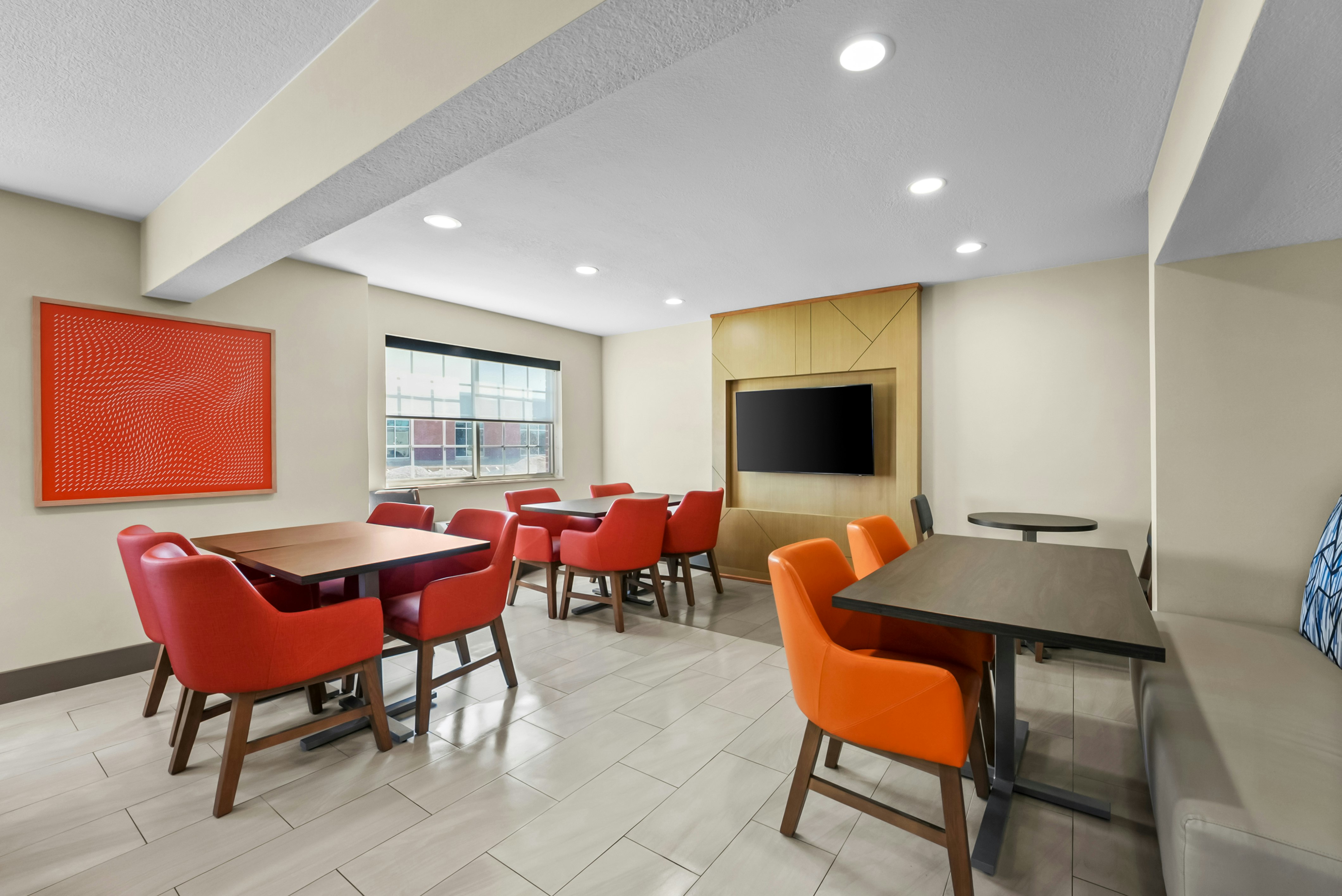 Holiday Inn Express Suites Wabash 57/65
