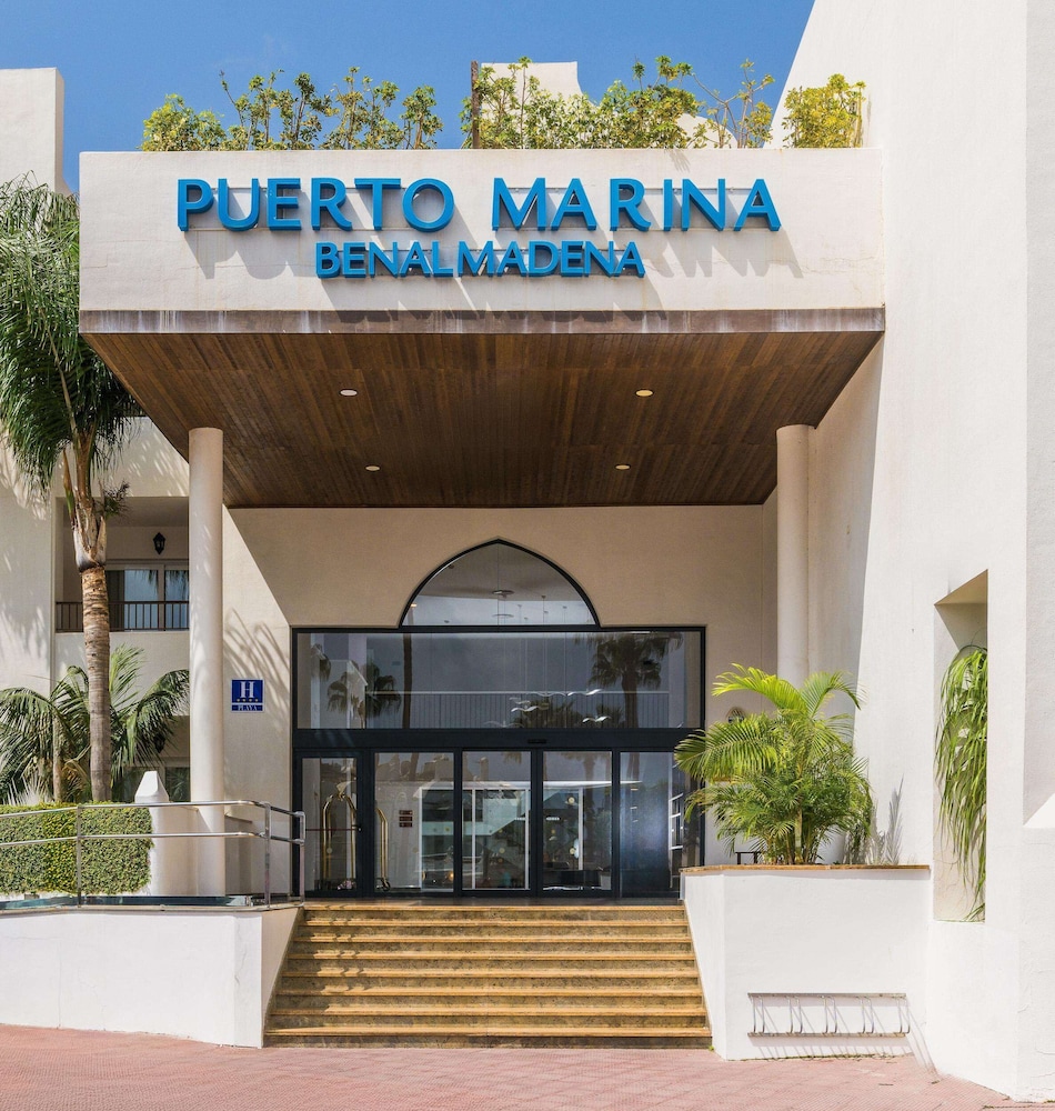 Hotel Mac Puerto Marina 5/49