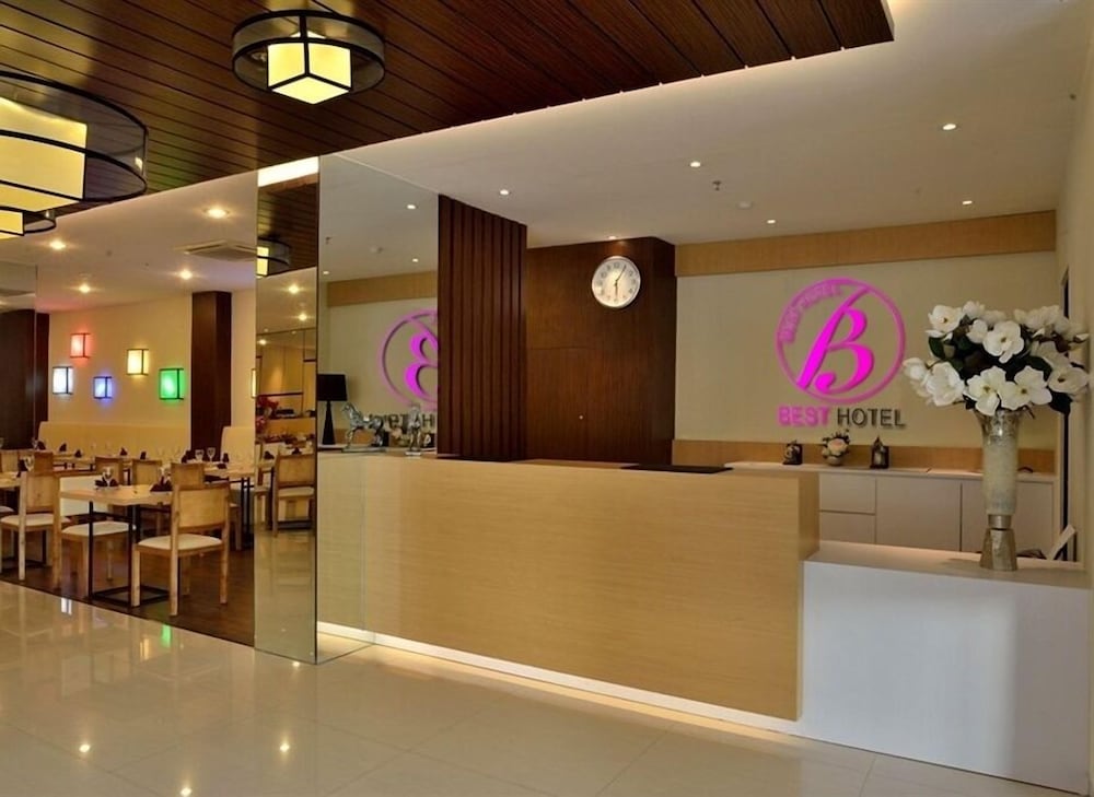 Best Hotel Kedungsari 3/42
