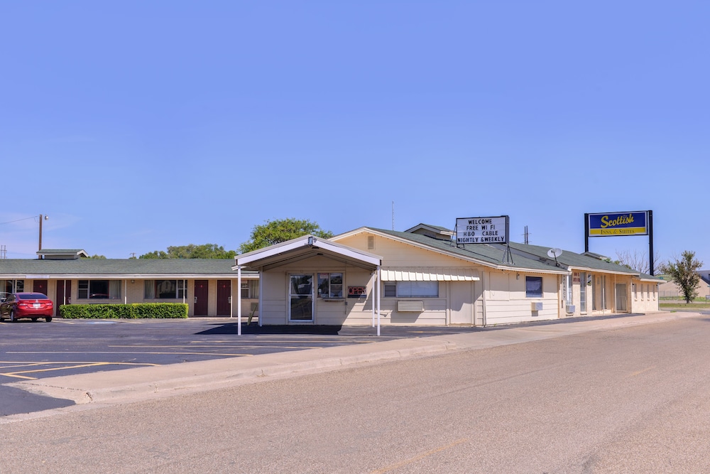Scottish Inns & Suites 5/46