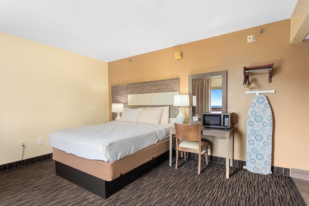 Americana Motor Inn Oceanfront 13/30
