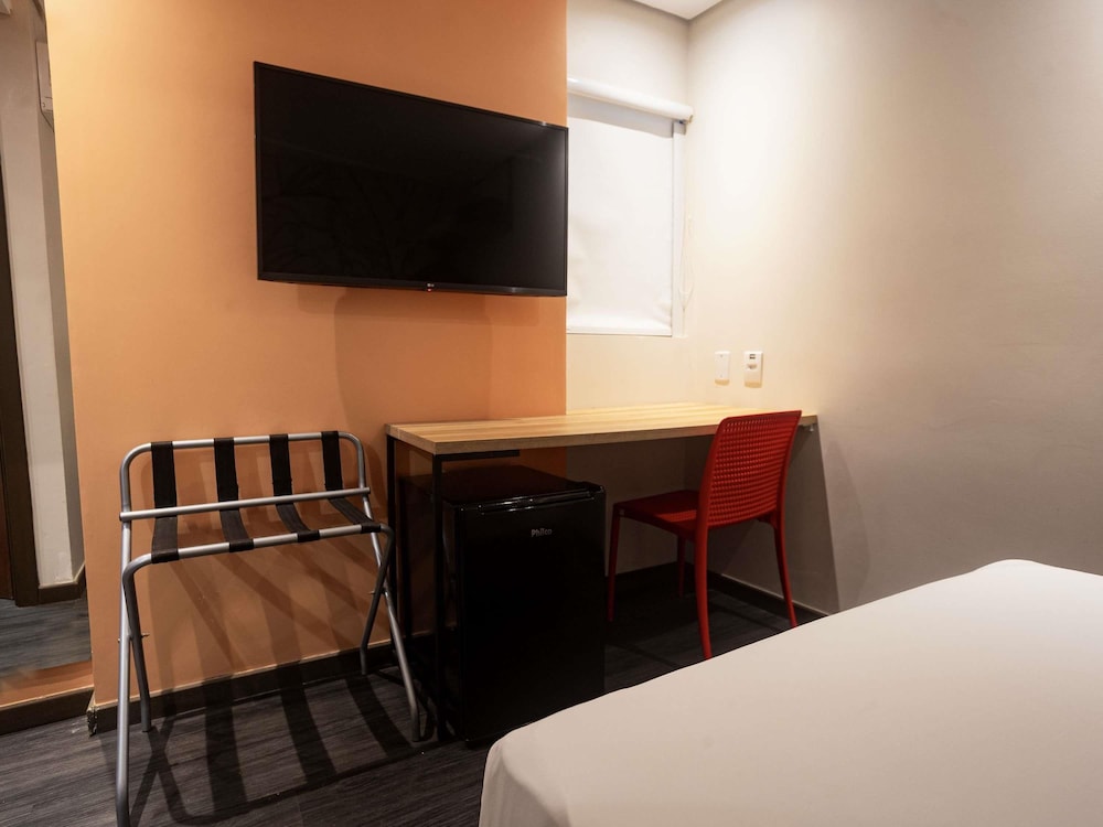 Ibis Styles Belem Nazare 54/63