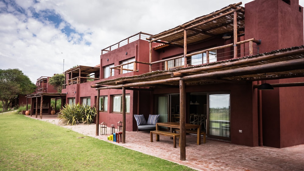 Pueblo Nativo Resort Golf Spa 3/71