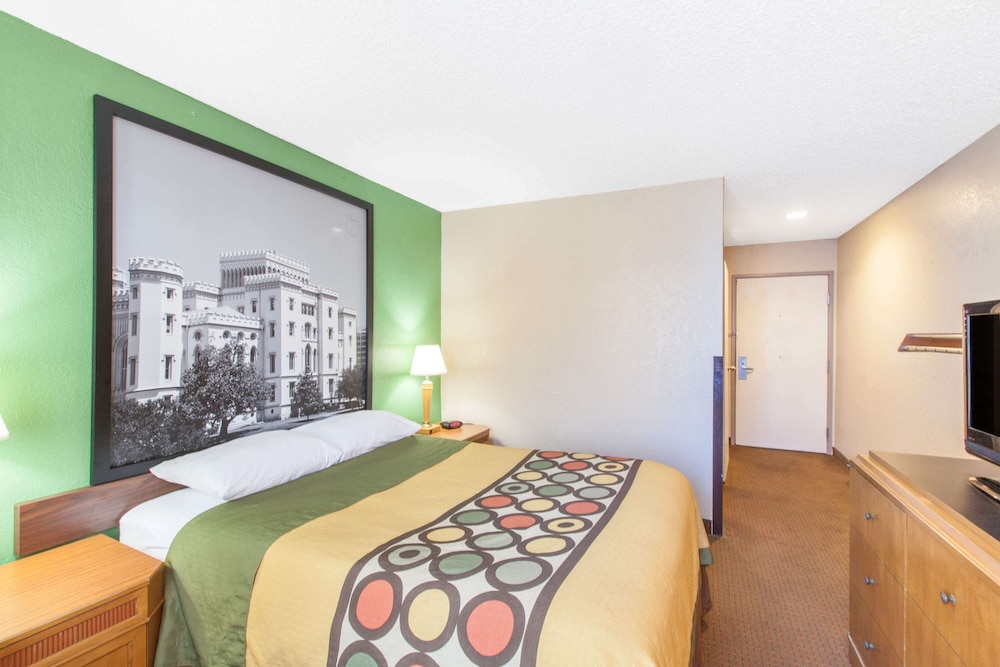 Americas Best Value Inn Lafayette 6/15