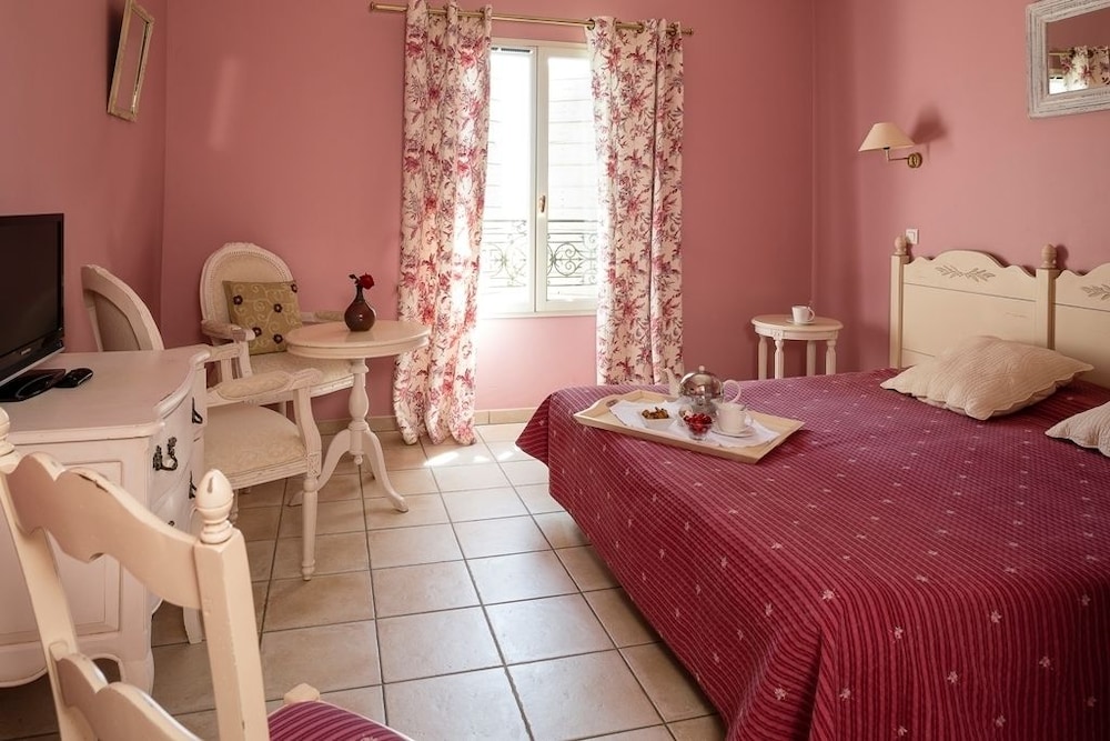 RELAIS DU SILENCE LE CLOS DE PRADINES 21/51