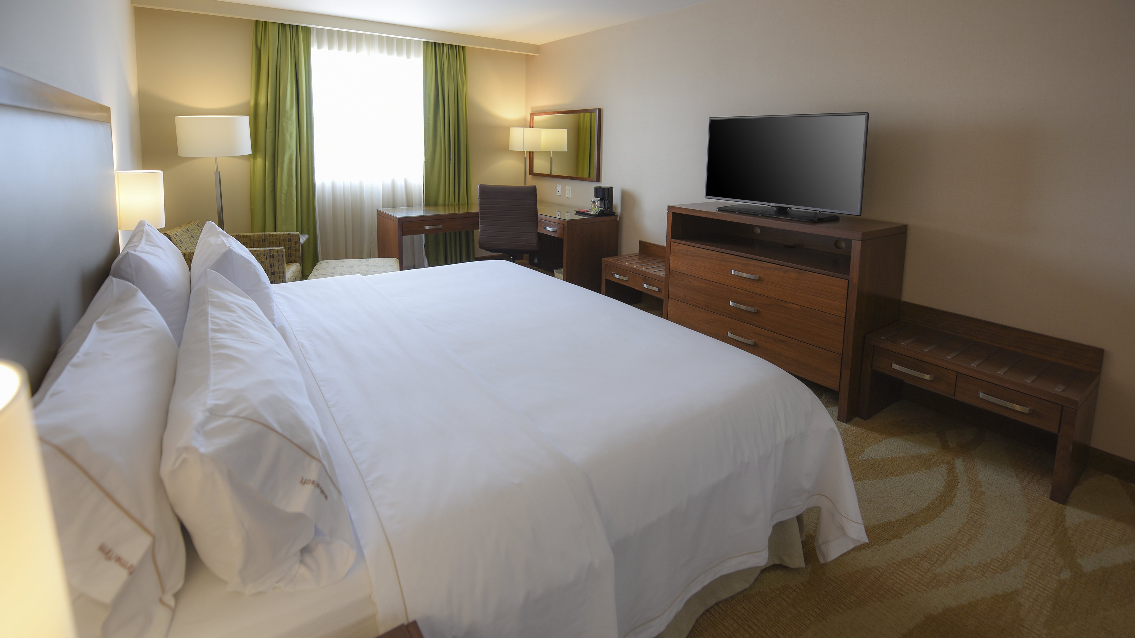 Executive, King Bed