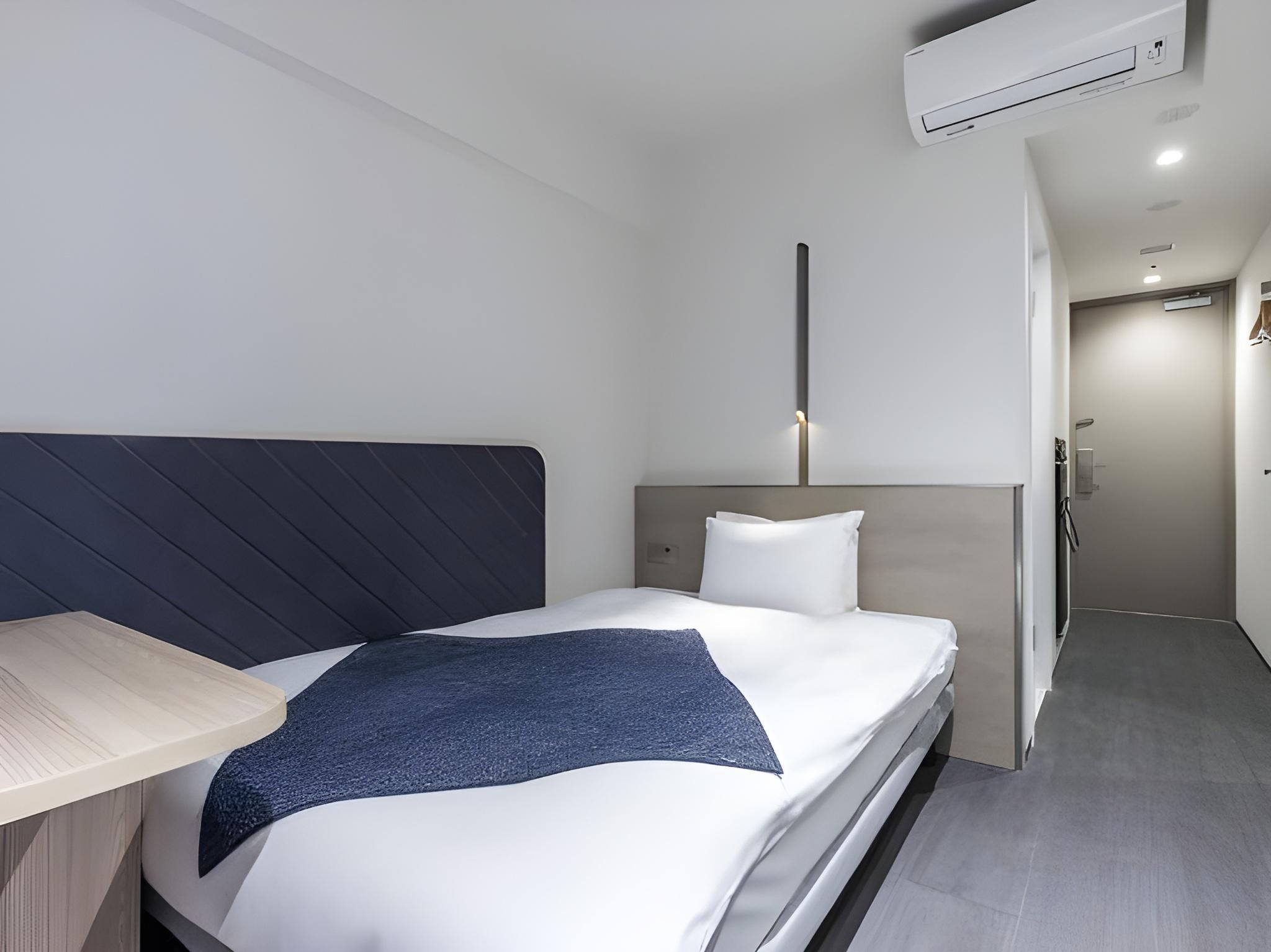 Semi Room, Standard, Double Bed, Washing Machine