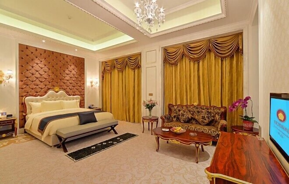 Eurasia Convention International Hotel 17/50