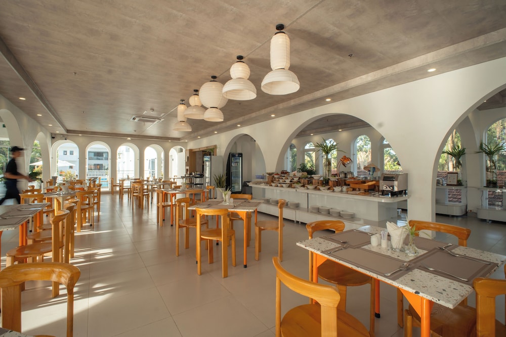 The Up Phu Quoc Hotel 34/50
