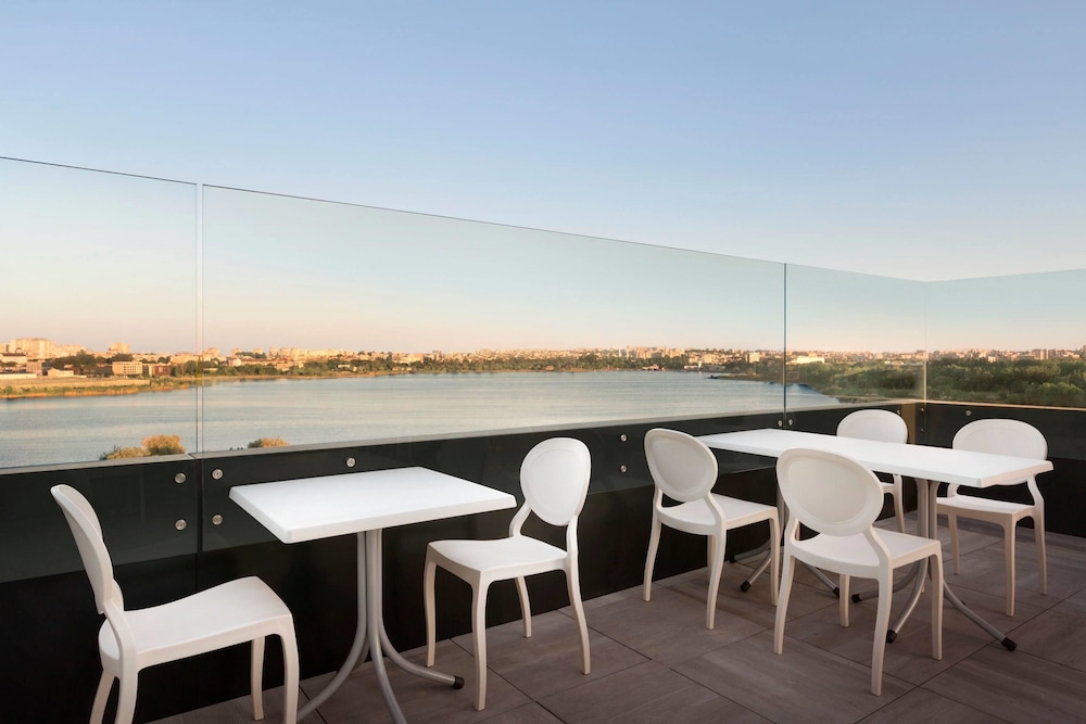 Ramada by Wyndham Constanta 48/51
