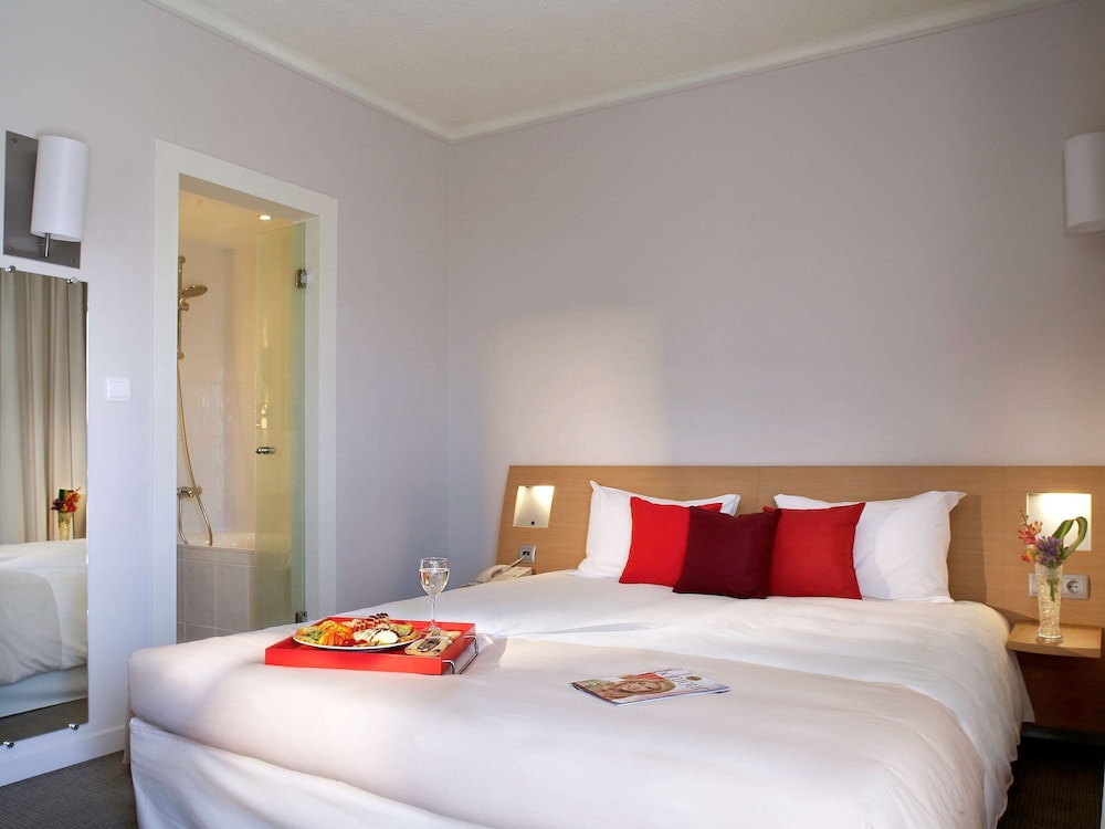 Novotel Athenes 22/73