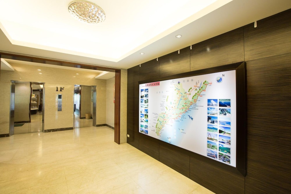 Dong Tair Spa Hotel 12/40