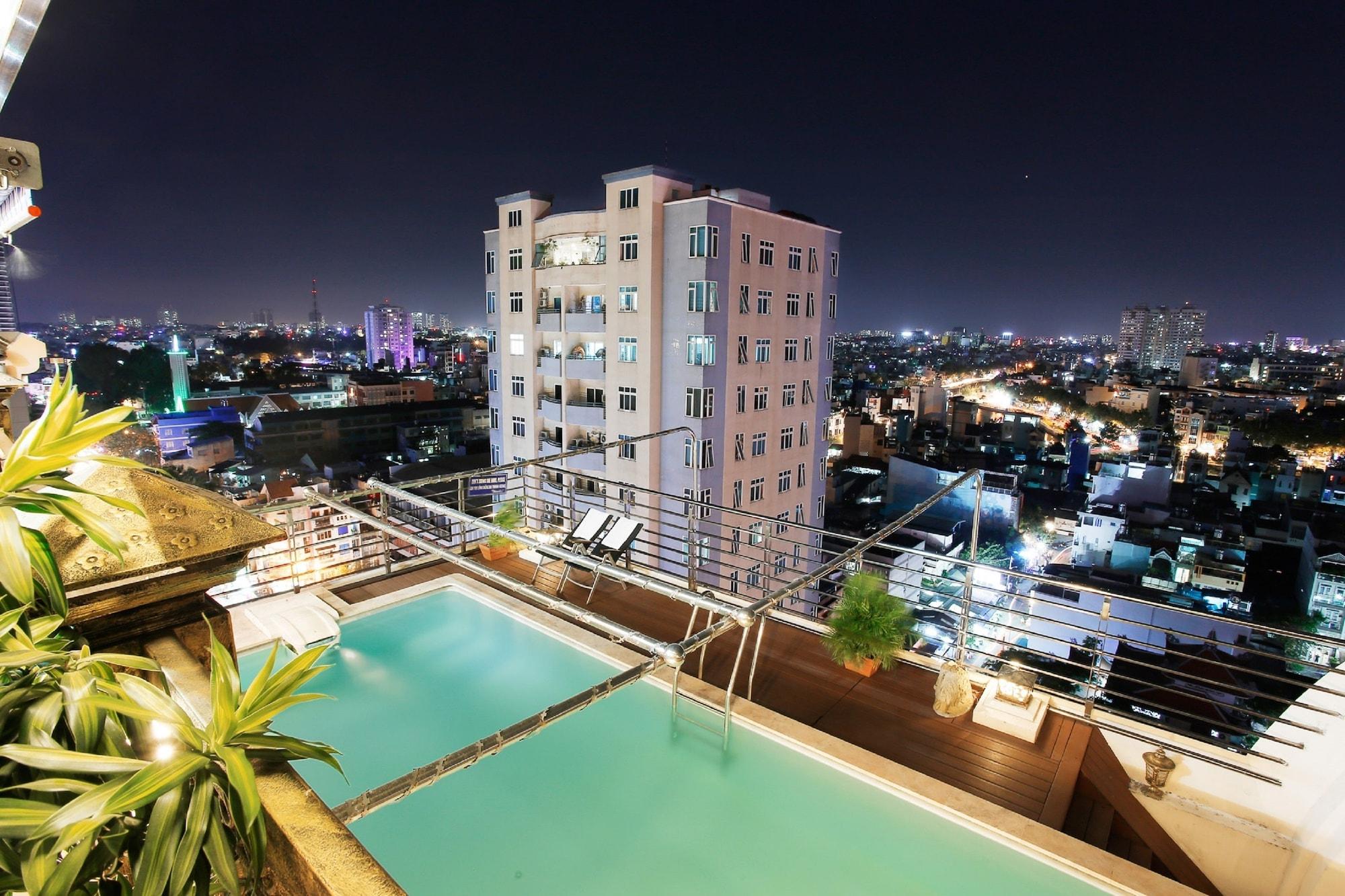 New Pacific Hotel 4/55