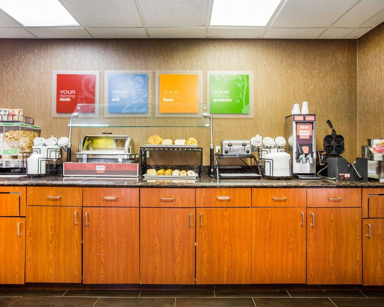 Comfort Inn Suites At Stone Mountain 13/39