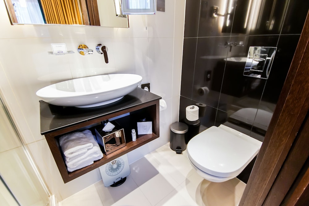 Montcalm Piccadilly Townhouse, London West End 47/50