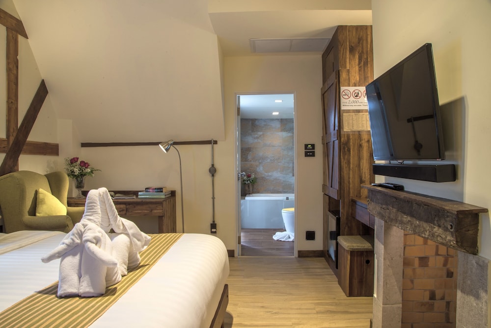 Le Charcoa Hotel 25/74