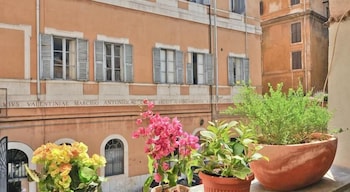 ヒストリー スイート B&B 写真2