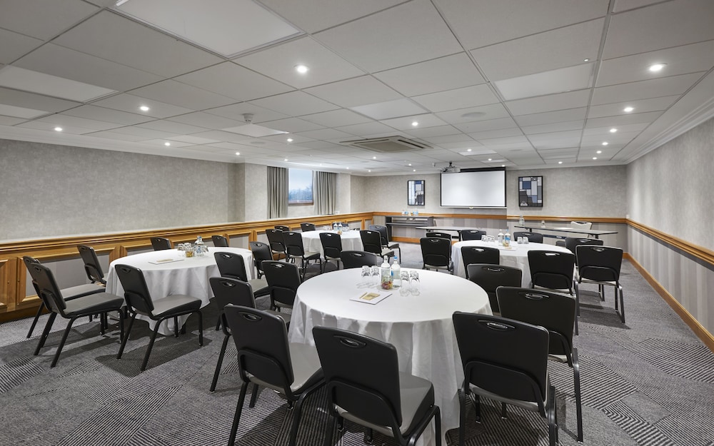 DOUBLETREE BY HILTON COVENTRY 34/36