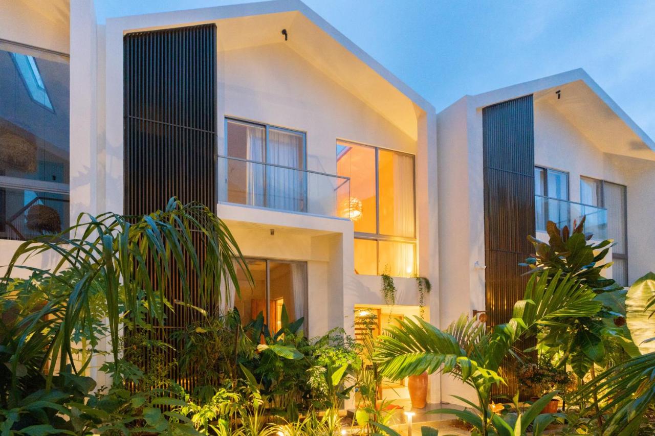 ELIVAAS 3BHK with Pvt Pool Mirai Taurus in VAGATOR