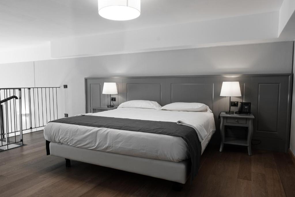 Porto, Suite