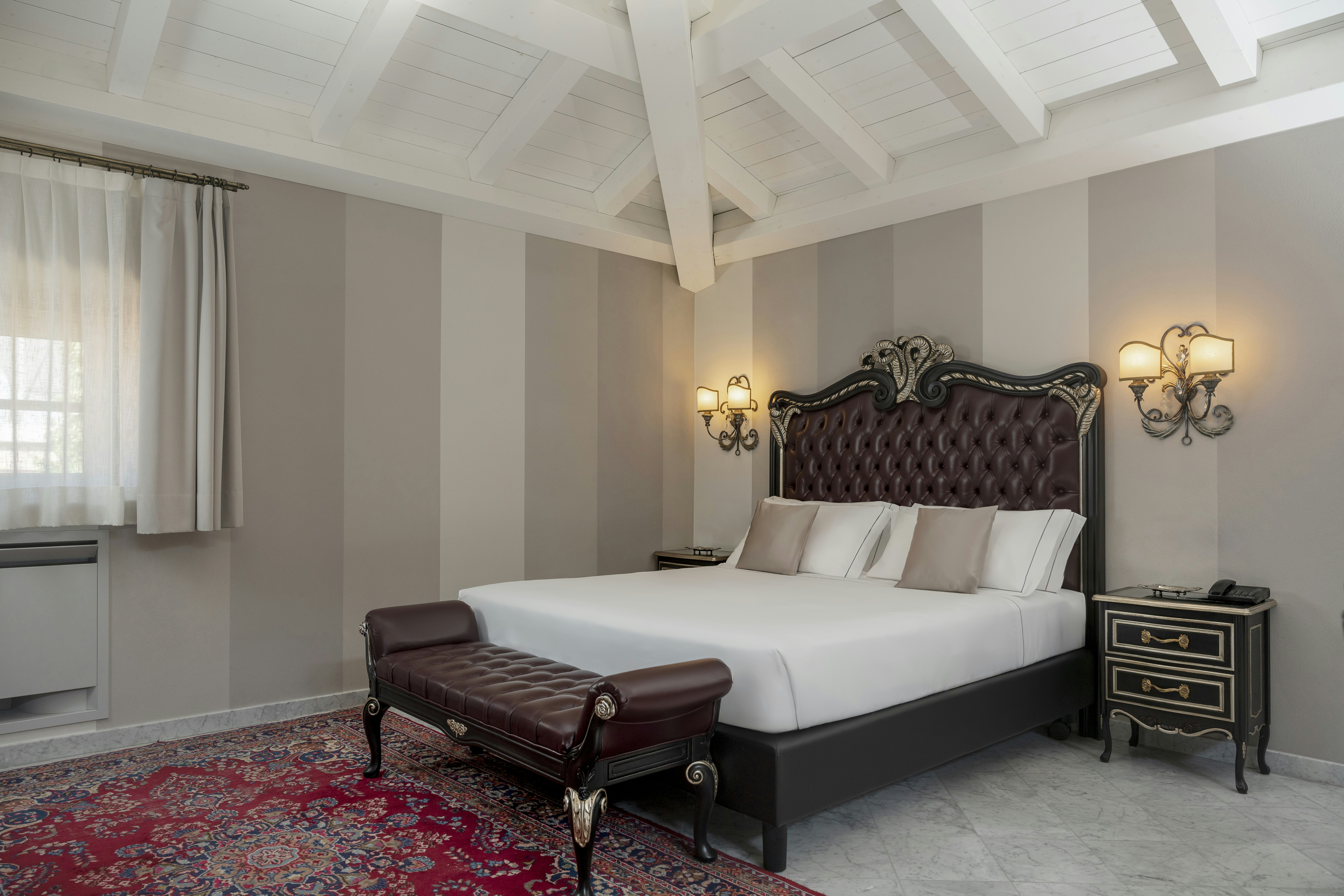 Deluxe