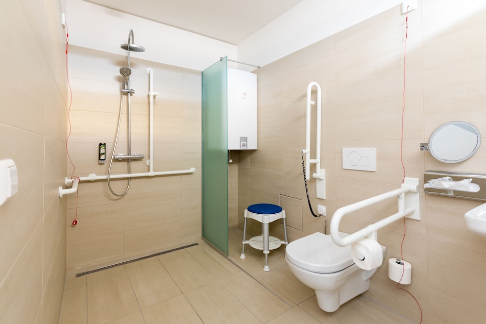 Amedia Luxury Suites Graz Trademark Collection by Wyndham 47/50